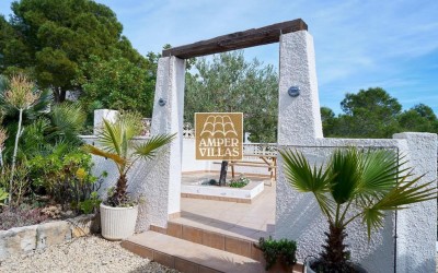 Уютная вилла с прекрасным видом на море и Альтею.